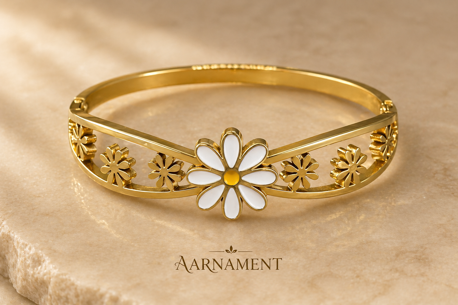 Gold Circle Link Chain Bracelet