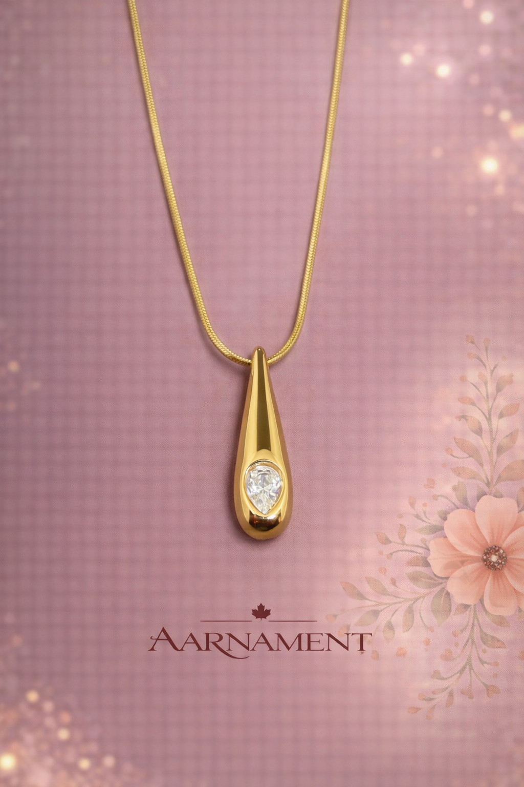 Modern Gold Teardrop Pendant Necklace